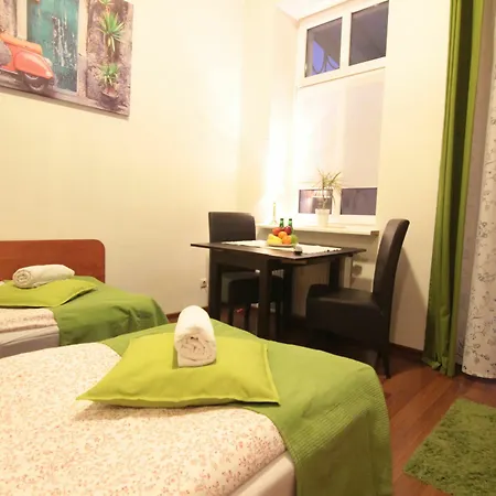 Velvet 3* Poznań