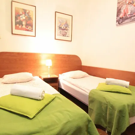 Hotel apartamentowy Velvet 3*