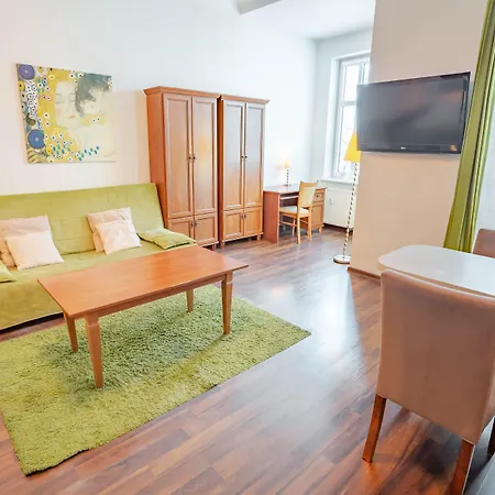 Velvet Aparthotel Poznań