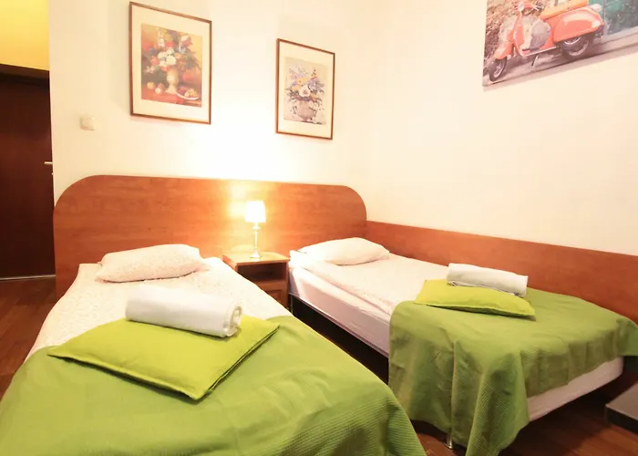 Aparthotel Velvet 3*